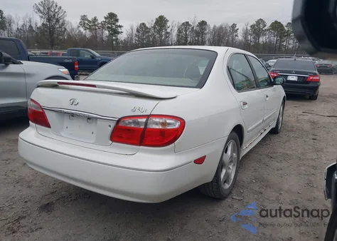 2001 Infiniti I30 Touring z USA, uszkodzony, nr VIN JNKCA31AX1T022847